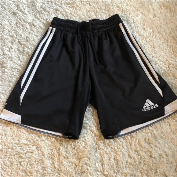 Adidas Shorts Size‎ S Boys Black Shorts DrawString Stretch Pull On - Picture 1 of 11